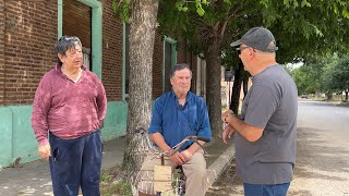 “BELLOCQ ES UNA FAMILIA GRANDE”. LAS CASAS NO TIENEN REJAS Y LOS CHICOS JUEGAN EN LAS VEREDAS