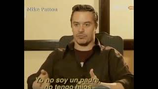 mike patton doesnt have kids and isnt a breeder