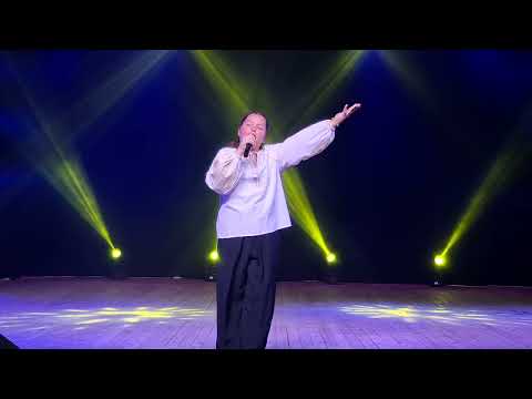 Я Українка Анастасія НІКОЛАЄВА