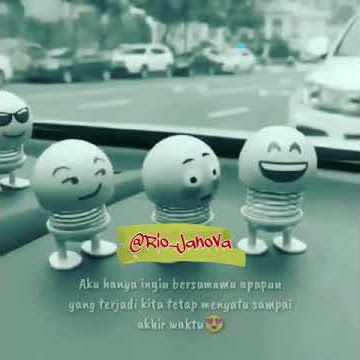 Story WA, boneka mantul