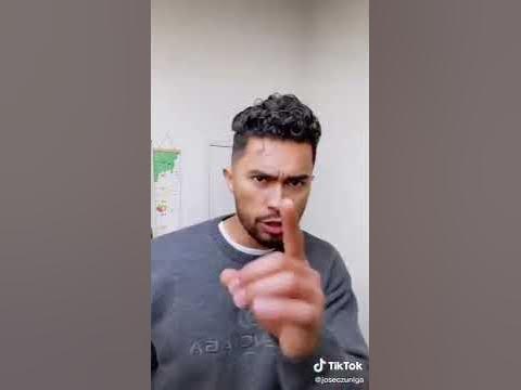 This Is the Trick To Confident Eye Contact