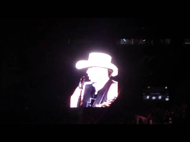 Grace Potter & Kenny Chesney - You & Tequila - MetLife Stadium