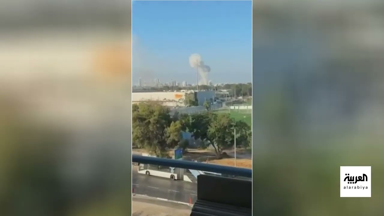 صاروخ إيراني يضرب مستشفى في إسرائيل والدمار في كل مكان