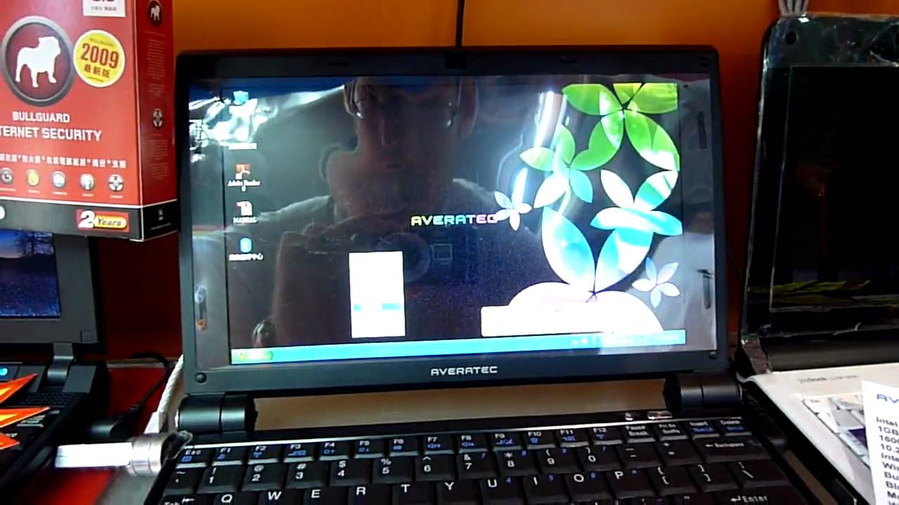 Avertech HS 101 Netbook Handson - YouTube