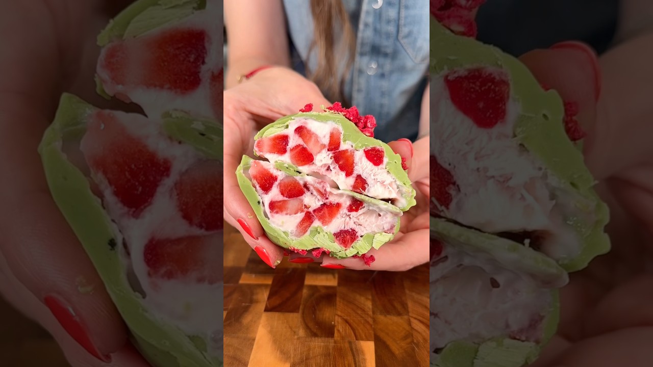 Strawberry Yogurt Clusters 🍓 Cold, Creamy & Crunchy!