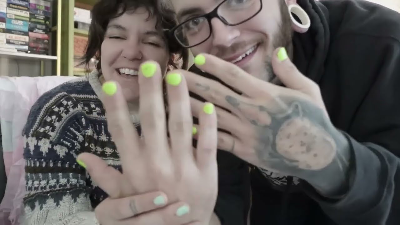 🎨 Artmas Begins! 31 Days of Art, Chaos, and Creativity! ❄️✨