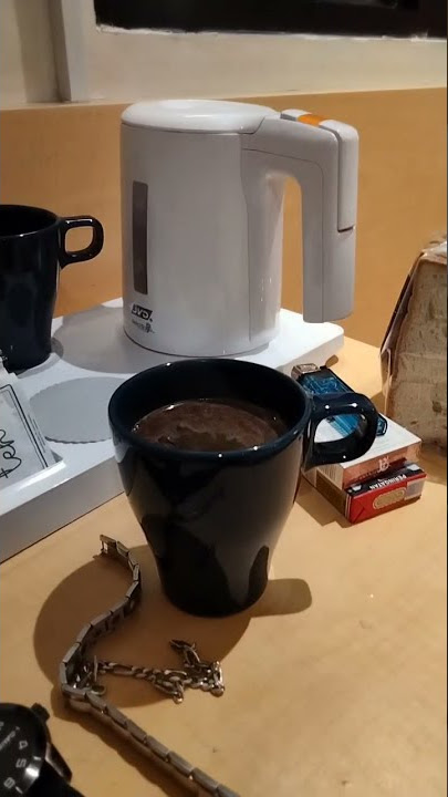 Pingin ngopi bareng teman-teman tapi yang Tidak ngajak untuk sedih bareng-bareng 😂