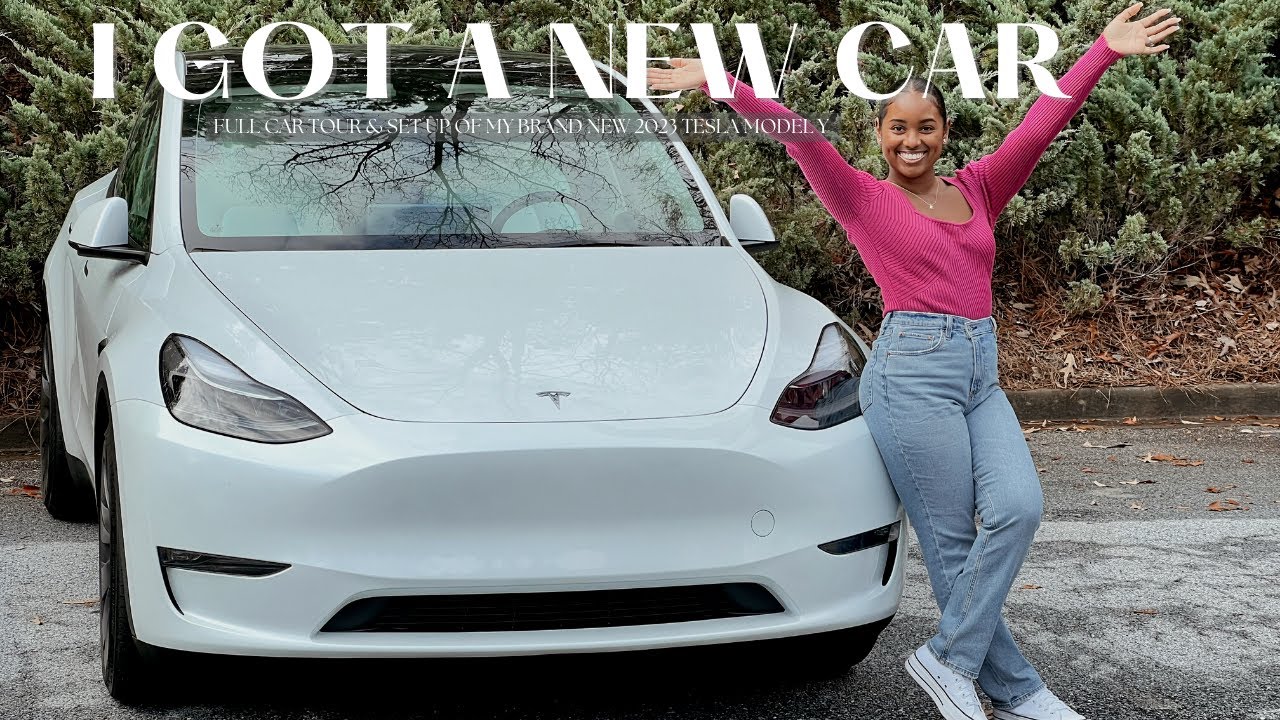I GOT A NEW CAR | 2023 TESLA MODEL Y | Mom Car Tour | Vlogmas Week 2