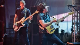 Circa Waves - T-Shirt Weather (Reading 2015)