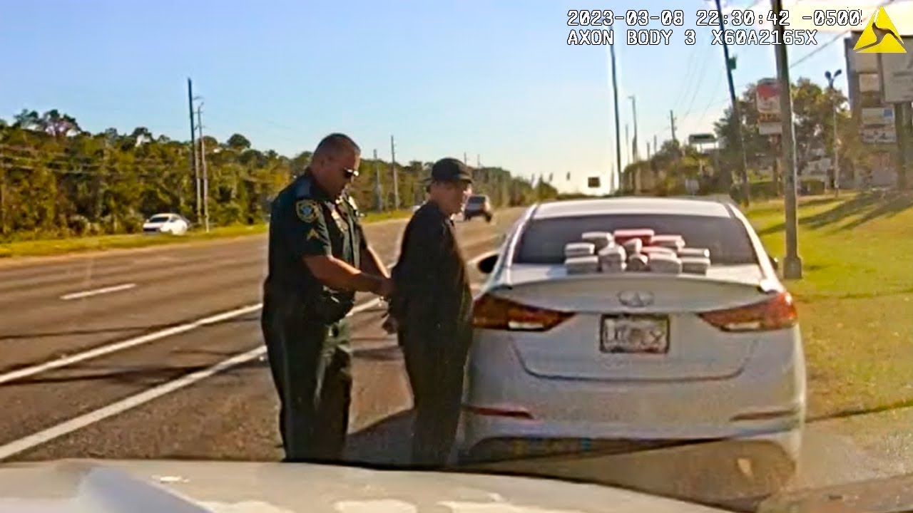 Cops Find 9 Different Drugs During Routine Traffic Stop - YouTube