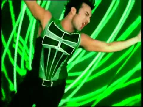 TARKAN - Salına Salına Sinsice