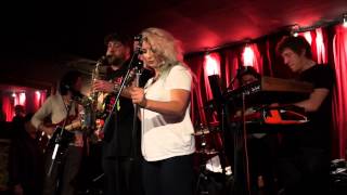 Video thumbnail of "Lola's Day Off feat' Emma Smith - Park Life (Blur) - live at jazz re:freshed"