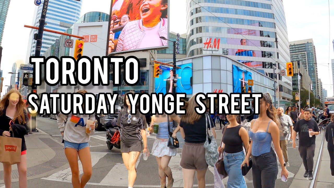 Toronto Saturday Yonge & Dundas Square, Downtown Walking Tour Canada 4k ...