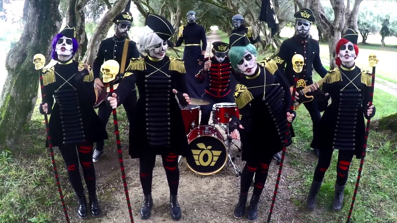 Broken Peach Marilyn Manson "Personal Jesus" YouTube