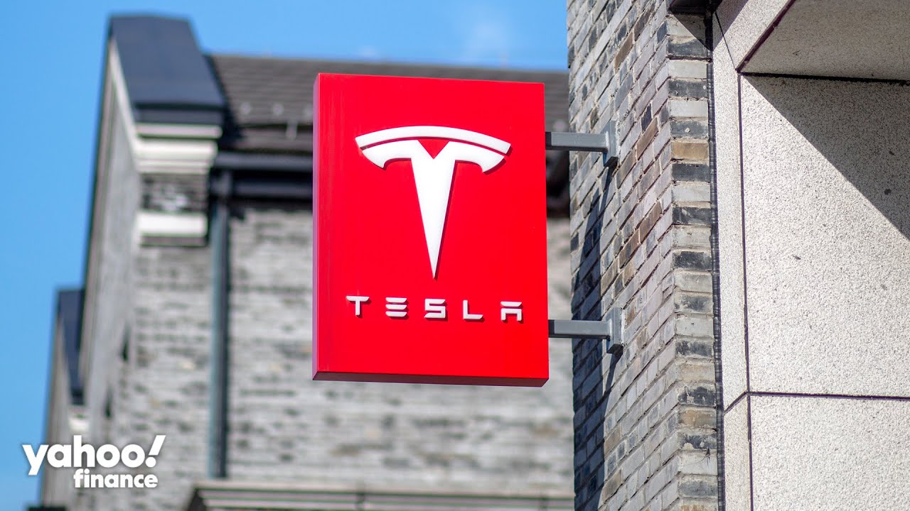 Tech These are the companies issuing layoffs, hiring freezes YouTube