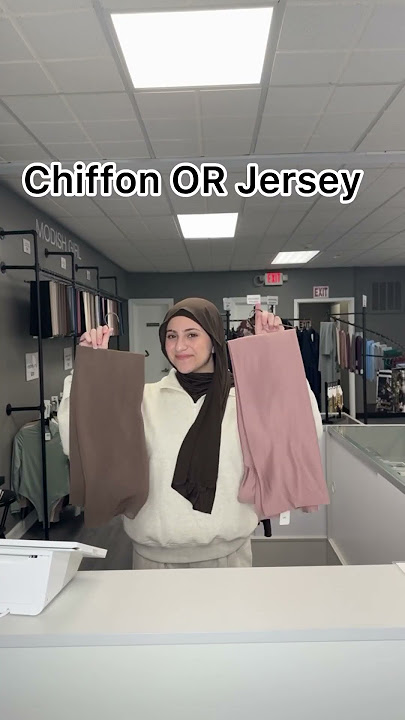 Chiffon or Jersey? The Hijab Struggle is Real!#HijabStruggles #HijabStyle #ChiffonVsJersey #hijab