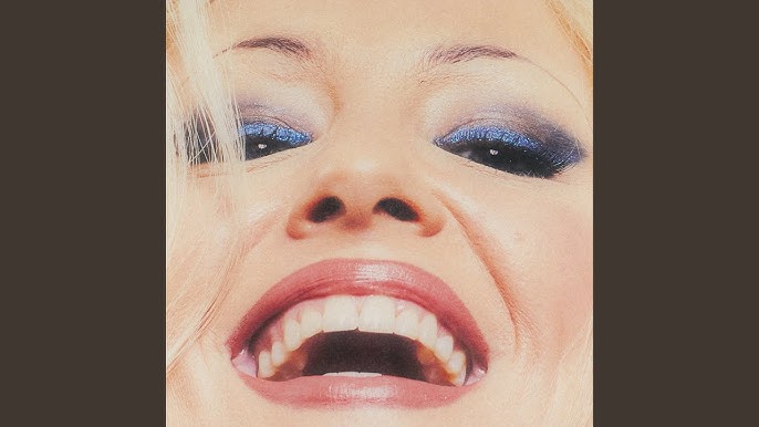 Oriq qiz bilan uyda jinsiy aloqa Kichik singlisi bilan porno