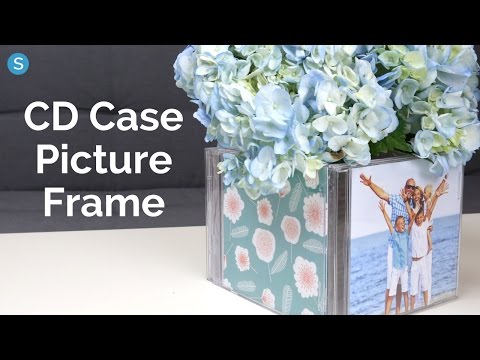 How To Make A Picture Frame Out Of Old CD Cases | Simplemost