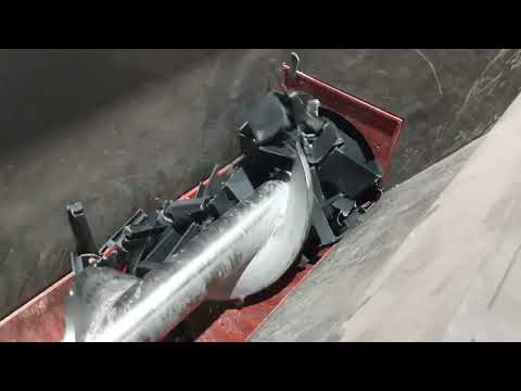 PYTHON Pre shredding Plastic pallets