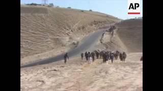 Pro-govt militia battle Taliban in Kunduz