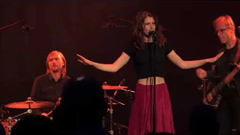 Emily Hill "Almost Persuaded" live at Flint, Flirt...