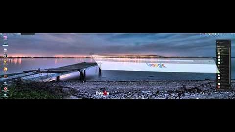 Ubuntu Mate 15.10 with Compiz effects.