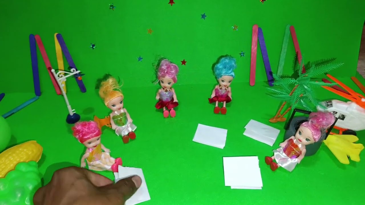 Five Barbie Friends Playing A New Raja Rani Games @ Butterfly Barbie Shows 