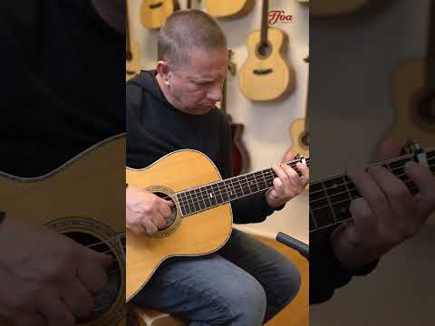 Collings 00042-G 12
