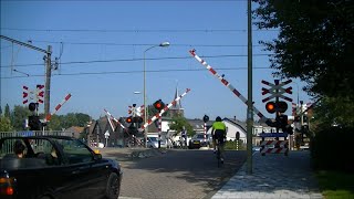 Spoorwegovergang Bodegraven  Dutch Railroad Crossing