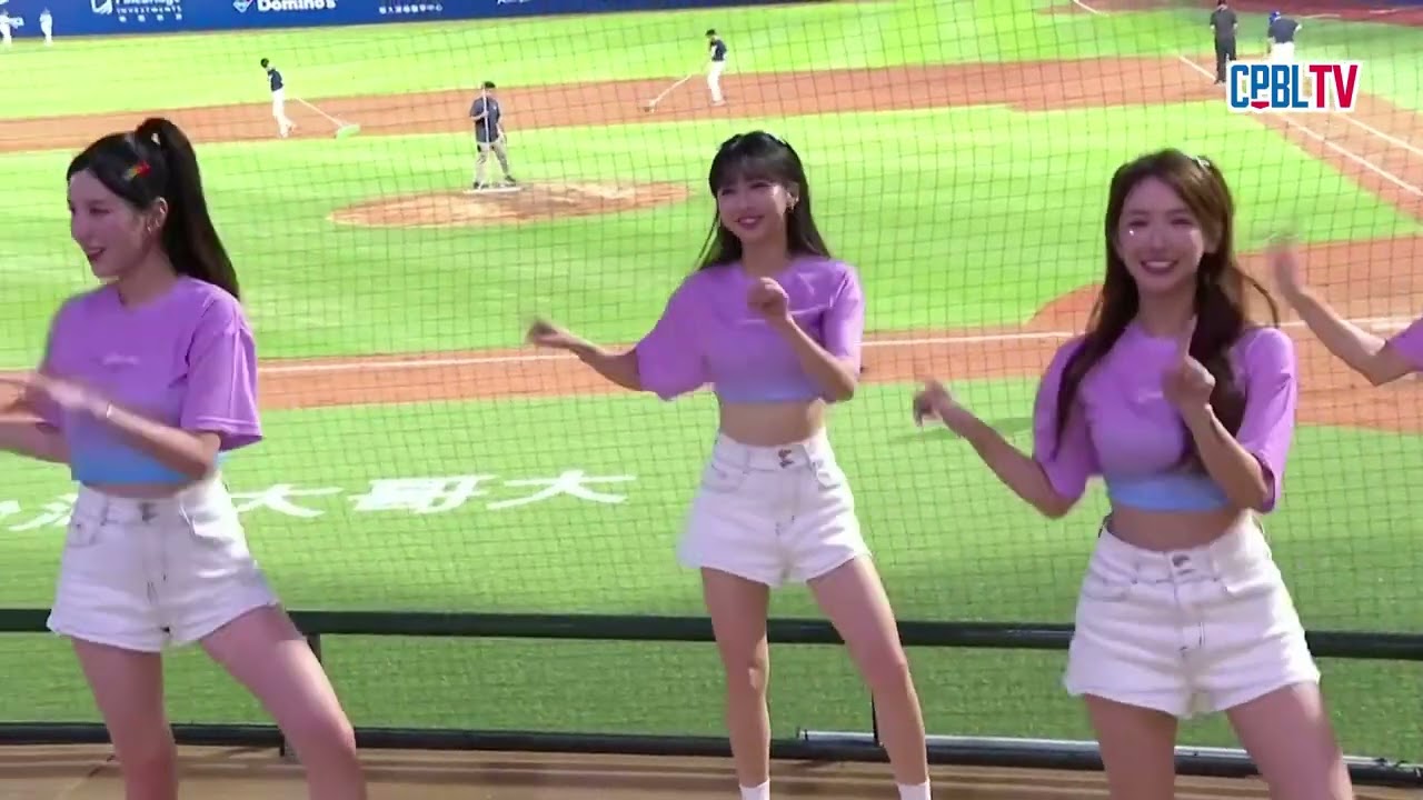 05/16 味全 VS 富邦 中場，富邦啦啦隊Fubon Angels帶來精彩的表演