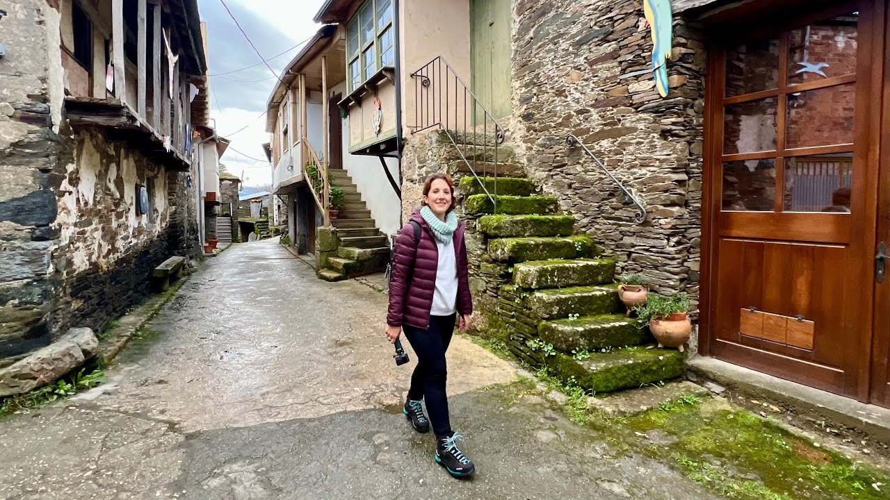 VISITO UNA ALDEA GALLEGA DE LA QUE NO ME QUIERO IR | OS ALVAREDOS