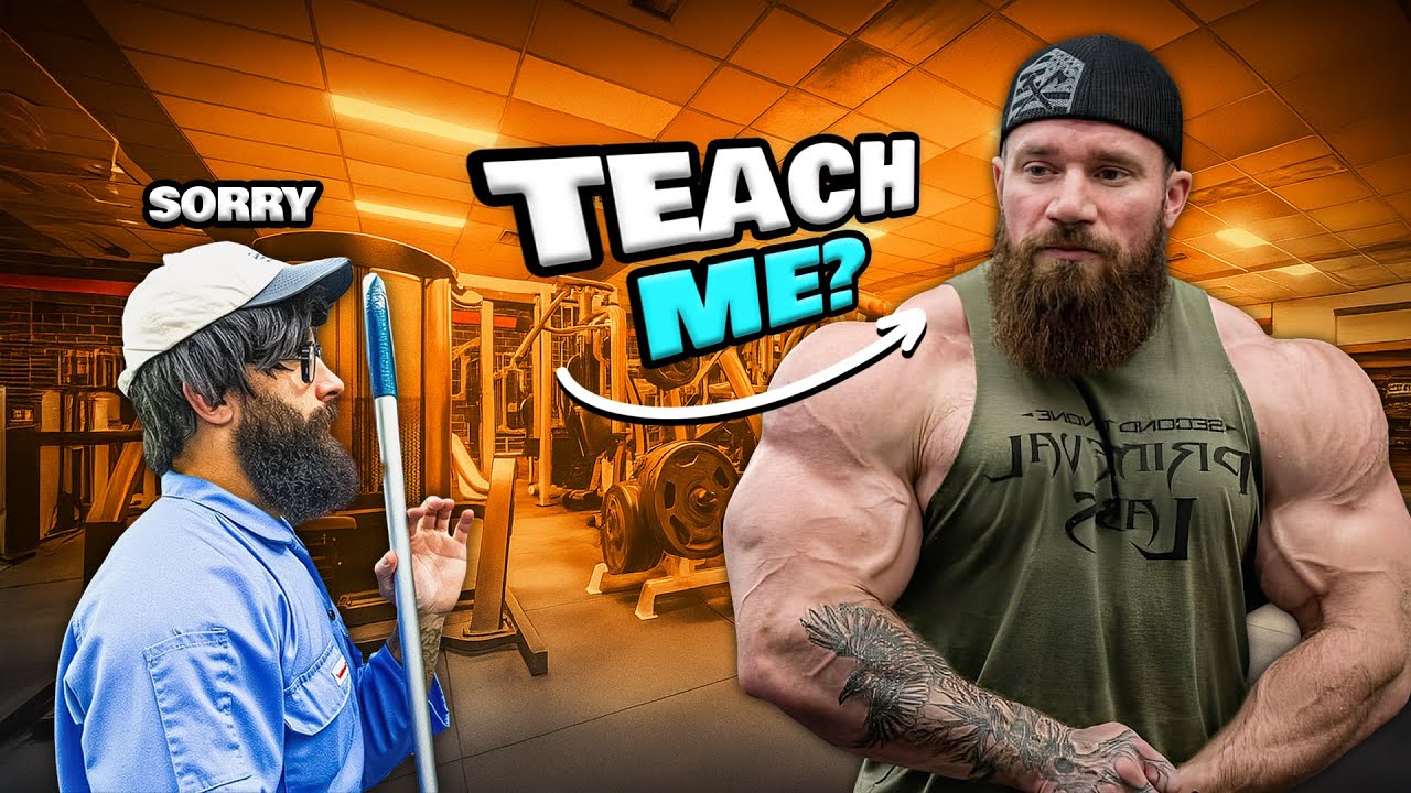 BODYBUILDER VS CLEANER 💪🔥 Anatoly GYM PRANK #17