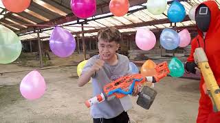 Banana TV : Super Hero In SQUID GAME Shoot Balloons Dangerous Give Nerf Gun