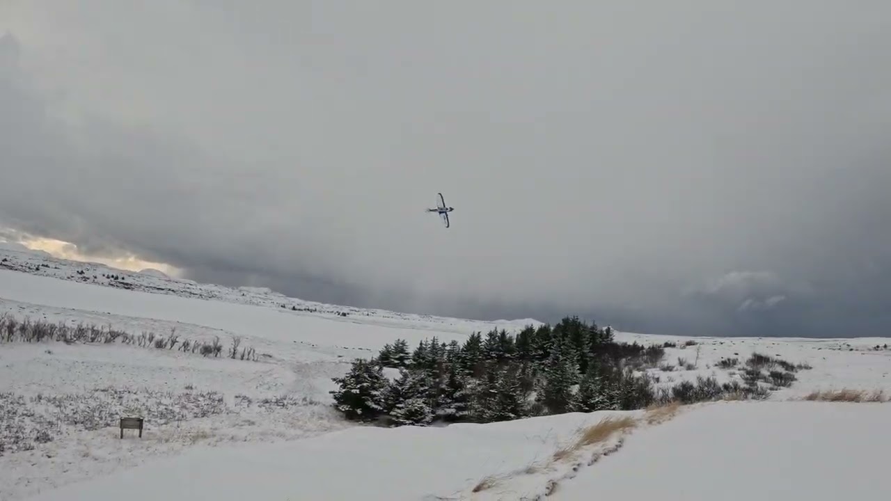 Arnarvöllur 05.03.2026. Mannlíf og flug