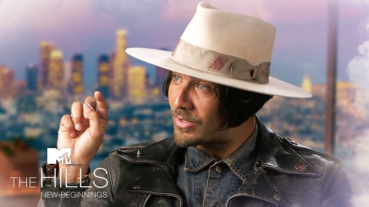 Meditative Words w/ Justin Bobby 🧘 The Hills: New Beginnings - YouTube