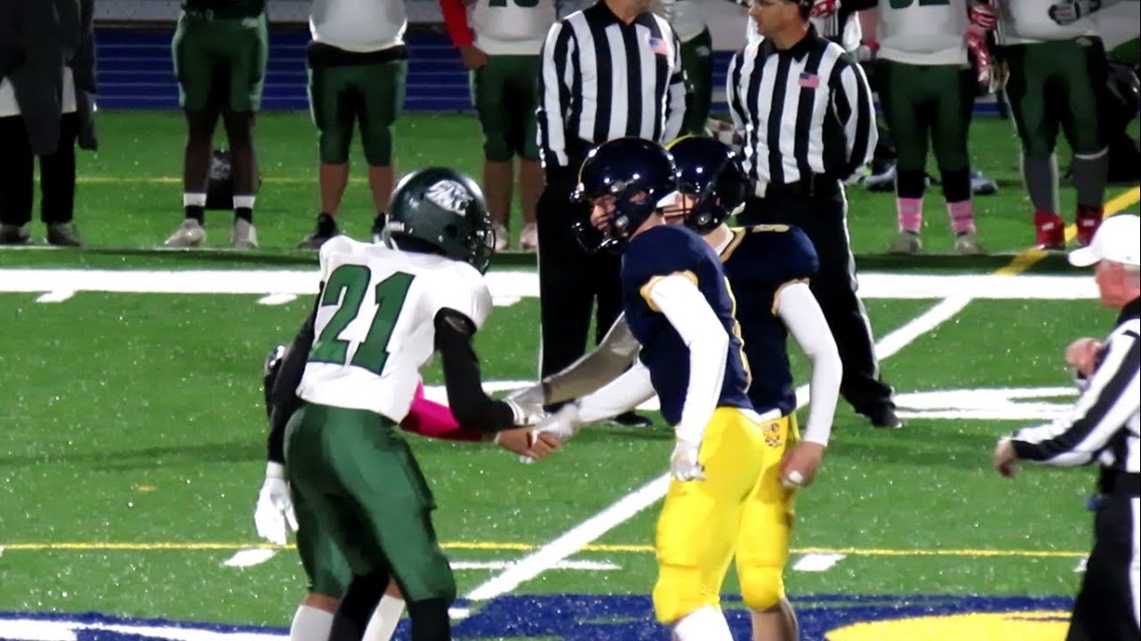 Bassick Lions vs East Haven Yellowjackets - High School Varsity Football Game - October 29, 2021