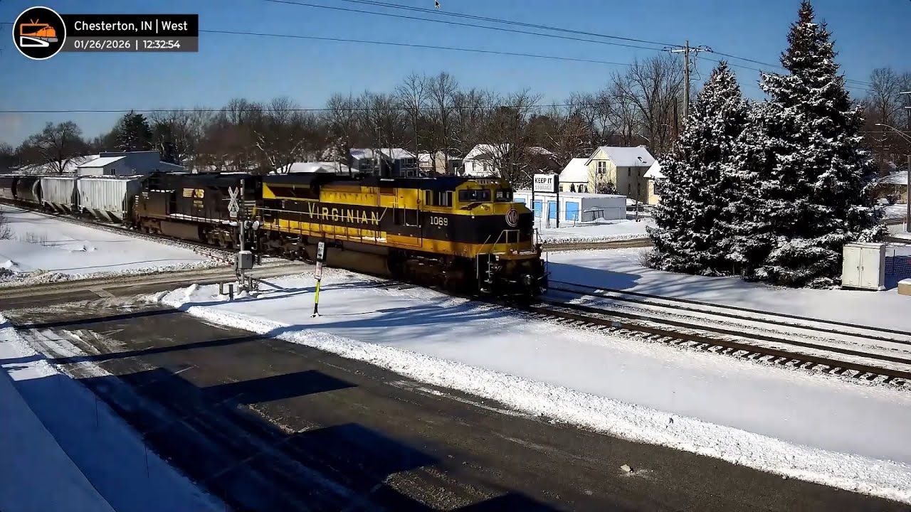 2 hours Chicago line trains and 4 sd70ace heritage units and NS 1230 OCS and cpkc.