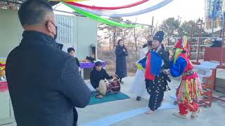 작두타는 날. 신내림 영점.신점. 운세.사주팔자.굿.고장.장구.법사