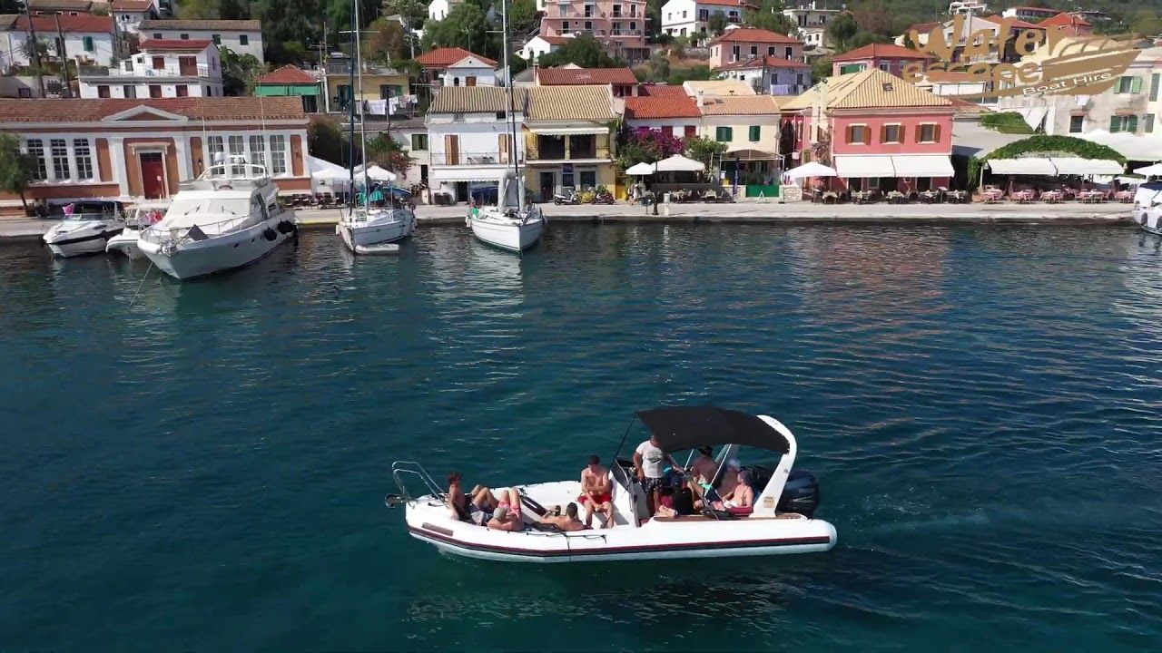 Day trips with boat to Paxos Island