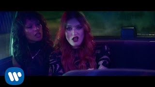 Смотреть клип Louis The Child & Icona Pop - Weekend