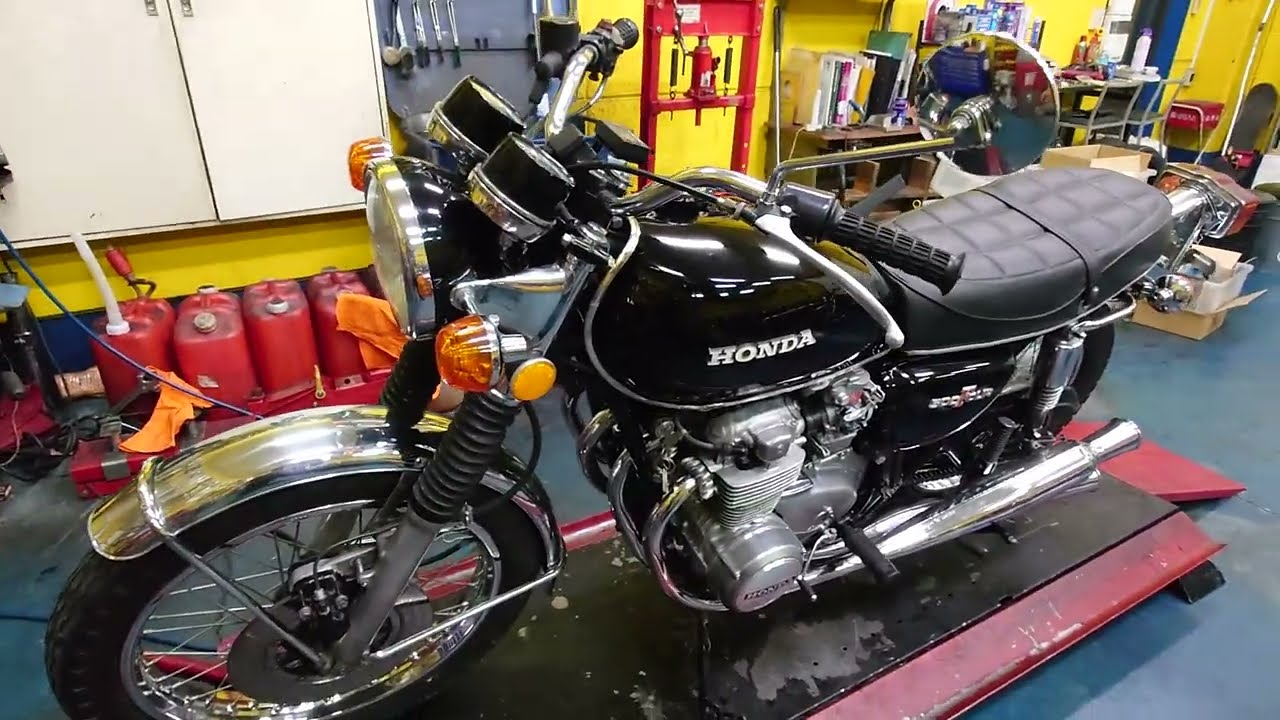 HONDA DREAM CB550FOUR 「FOUR」の称号 紹介します！マフラーサウンド ...