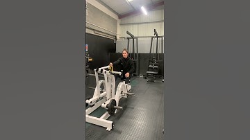 Unilateral Seated Row Machine