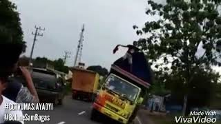 Story'wa DJ malam tahun baru versi goyangan truck Indonesia