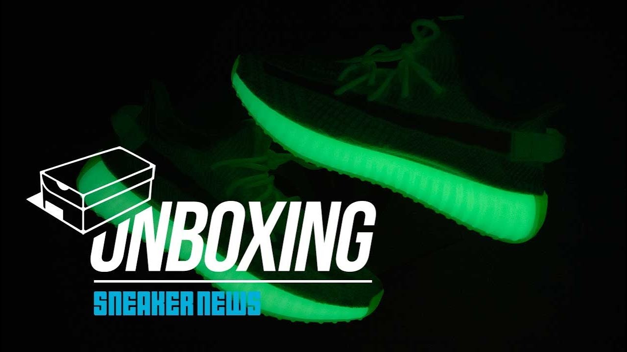 Yeezy 350 Glow Unboxing + Review - YouTube