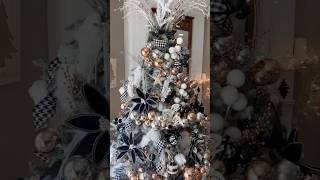5 Tips How to Decorate Your Christmas Tree Like a Pro that look luxurious and fabulous! 🎄