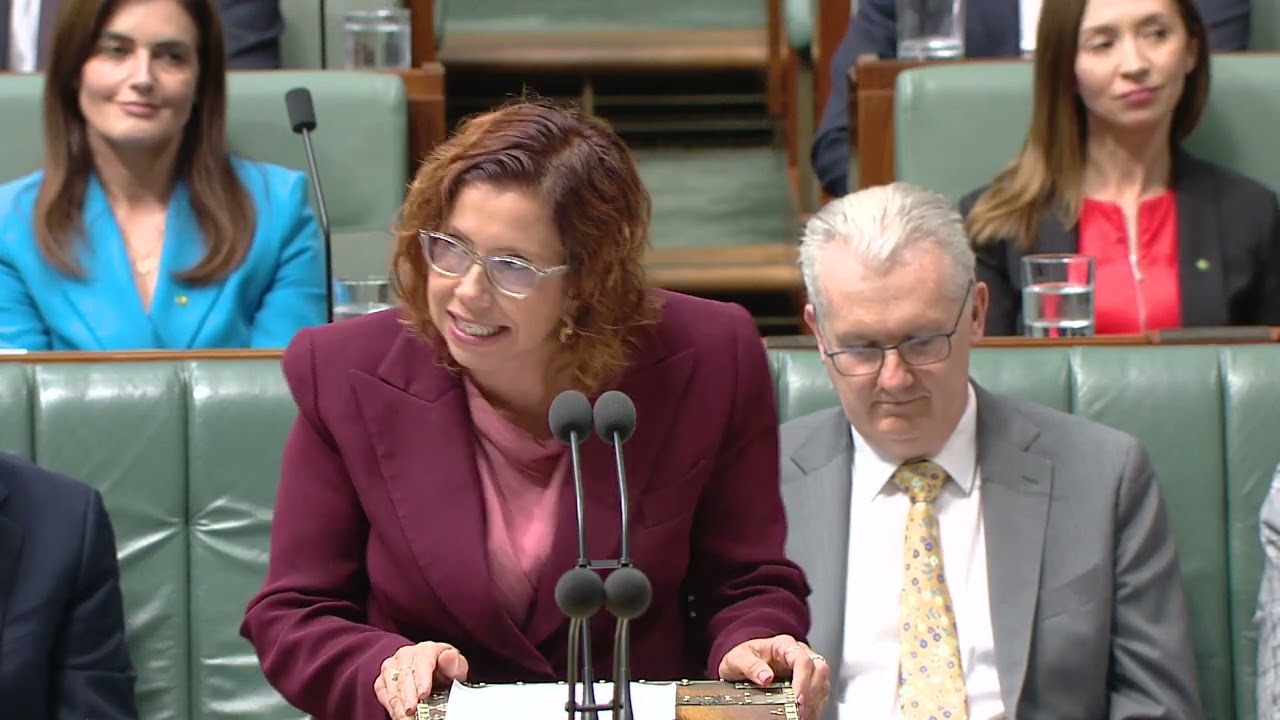 Вопрос без предварительного уведомления к министру по вопросам занятости и трудовых отношений.