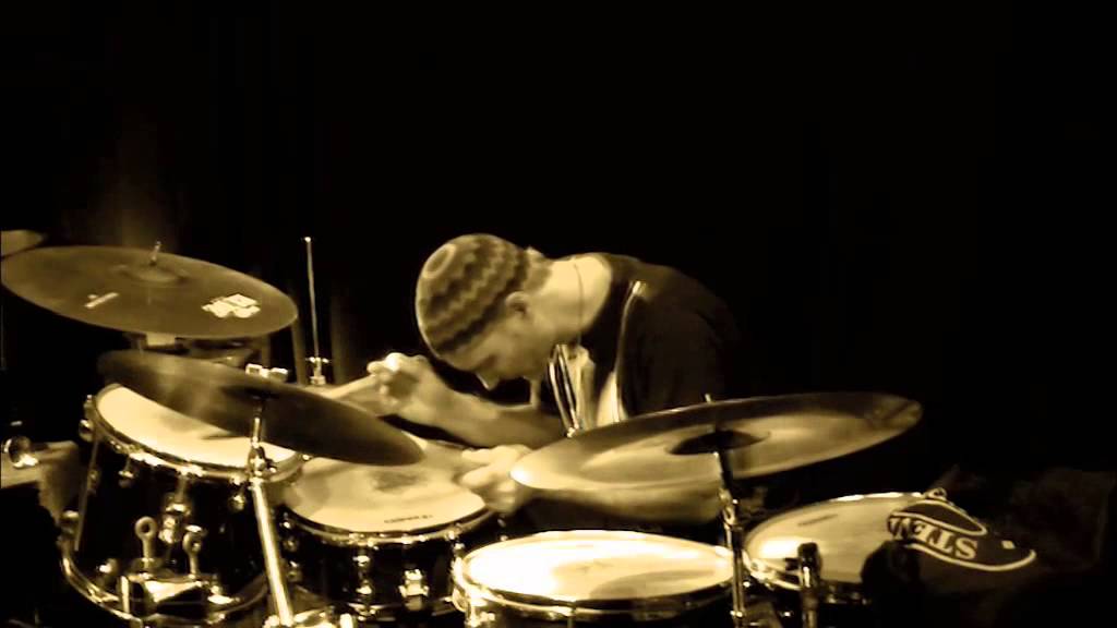 Free Jazz No. 001- alto saxophone, drums, piano, free improv, avant-garde. - YouTube