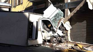 Incidente scuolabus Stradella, la titolare del negozio distrutto: 'Questa attività è la nostra vita'