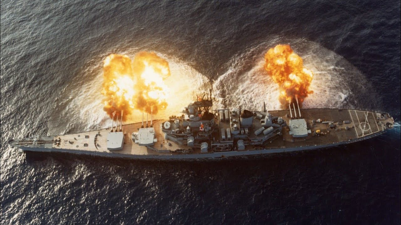 Le corazzate. Documentario.