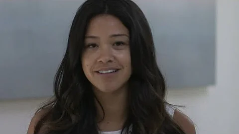 Gina Rodriguez, Aubrey Plaza & More Go Makeup-Free...